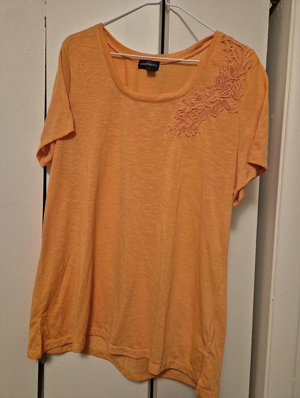 Worthington Orange Floral-Appliqué Scoop Neck Top